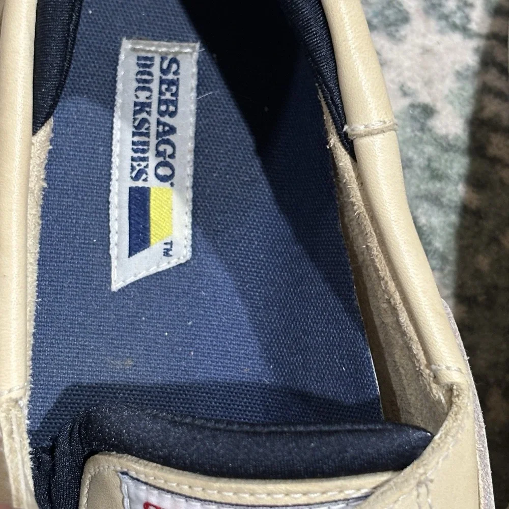 Cream leather Sebago Docksides boat shoes 10M